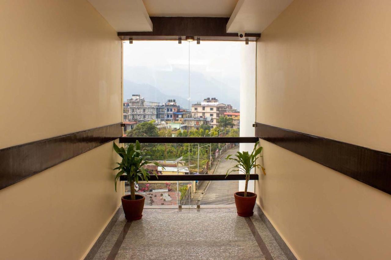 Hotel Silverline Pokhara Eksteriør bilde